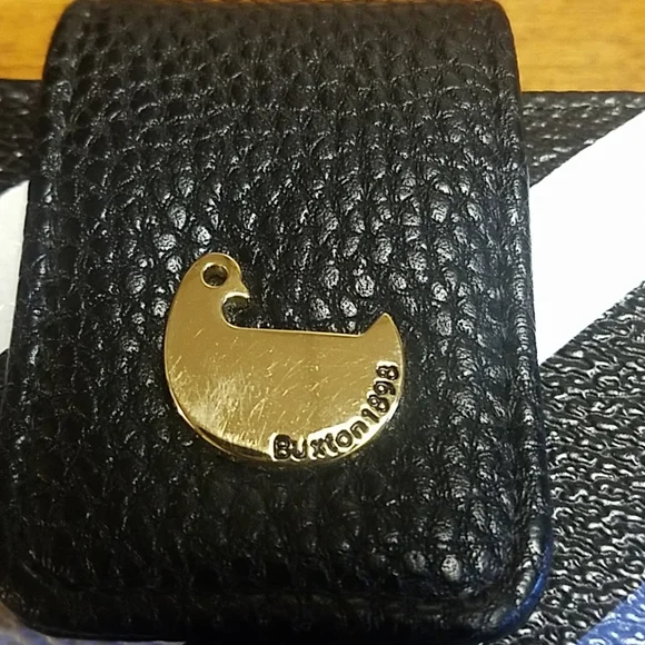 Brand new Buxton wallet - Picture 2 of 8